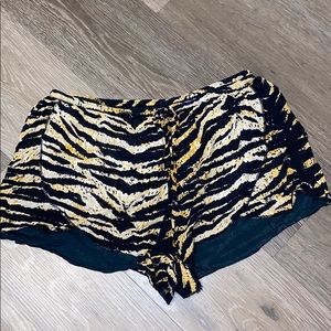 volcom patterned flowy shorts